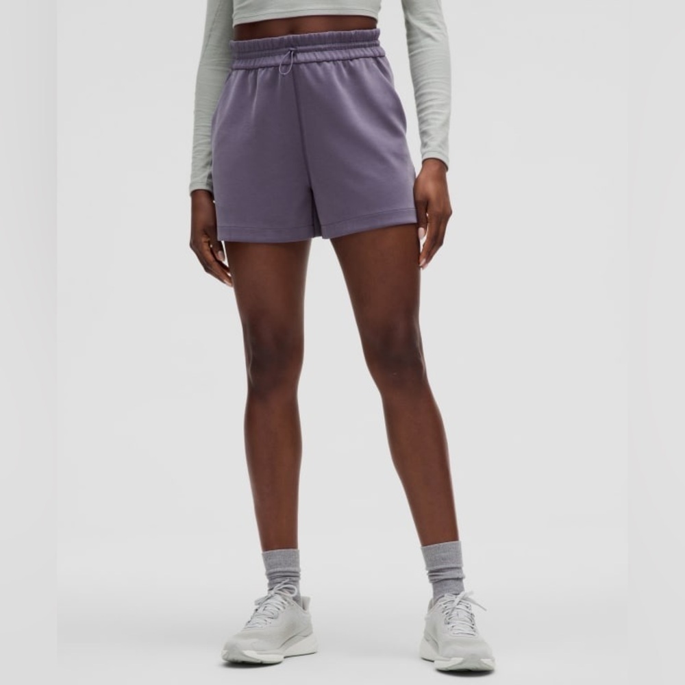 New Lululemon Softstreme high-rise short Sz4 color Nightfall MSRP: $78 - Picture 2 of 9